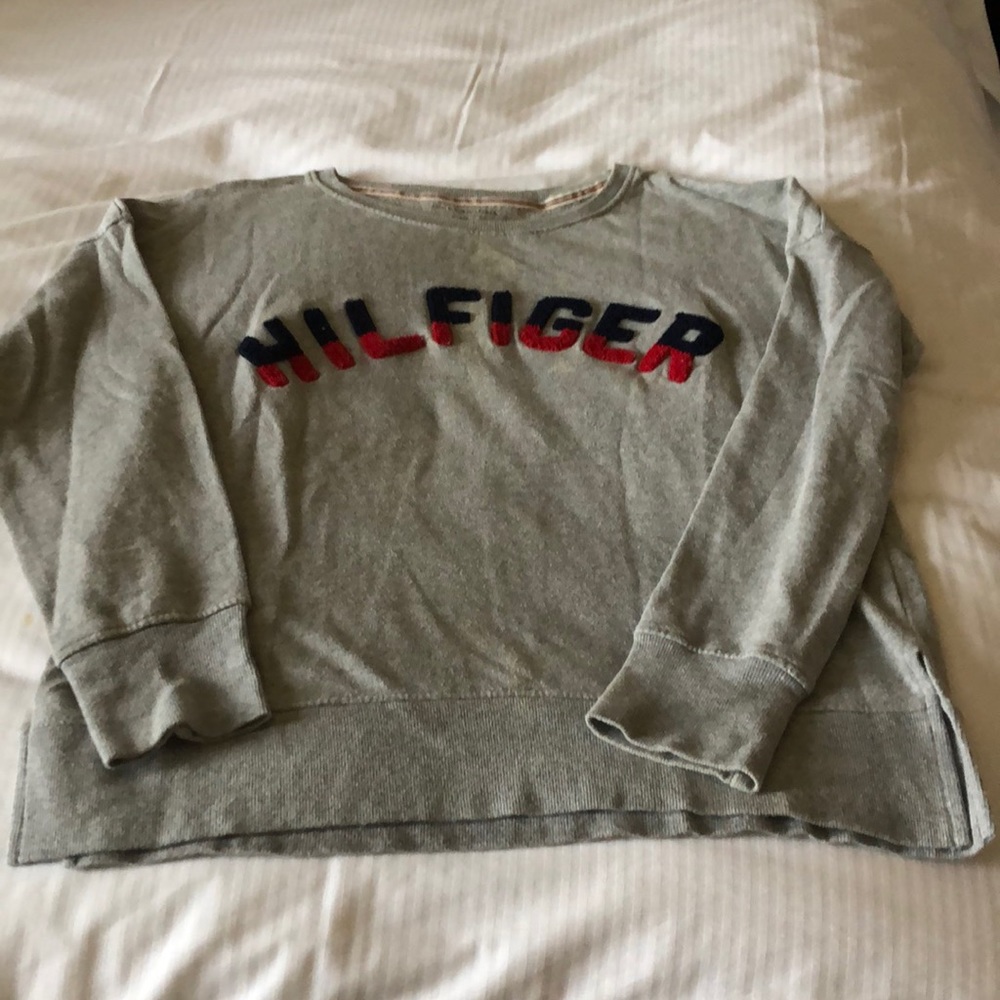 🔥4/$15🔥 Tommy sweatshirt